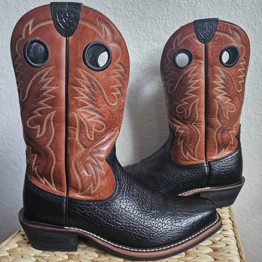 ARIAT Roughstock Boots